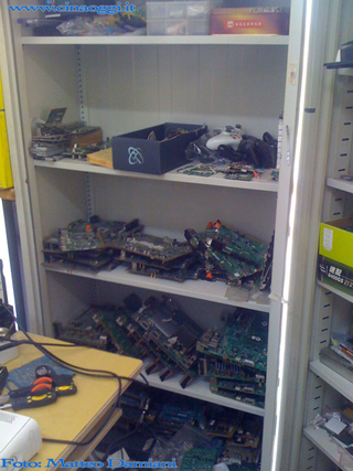 Illustration for article titled Inside a Chinese Hacking Den